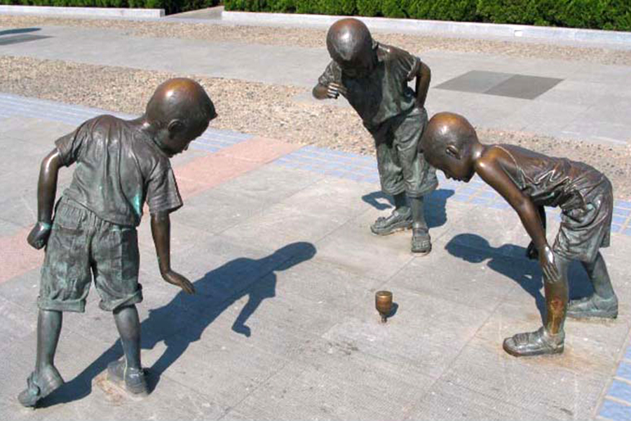 铜雕当代人物雕塑tdd1012城市雕塑抽陀螺的儿童